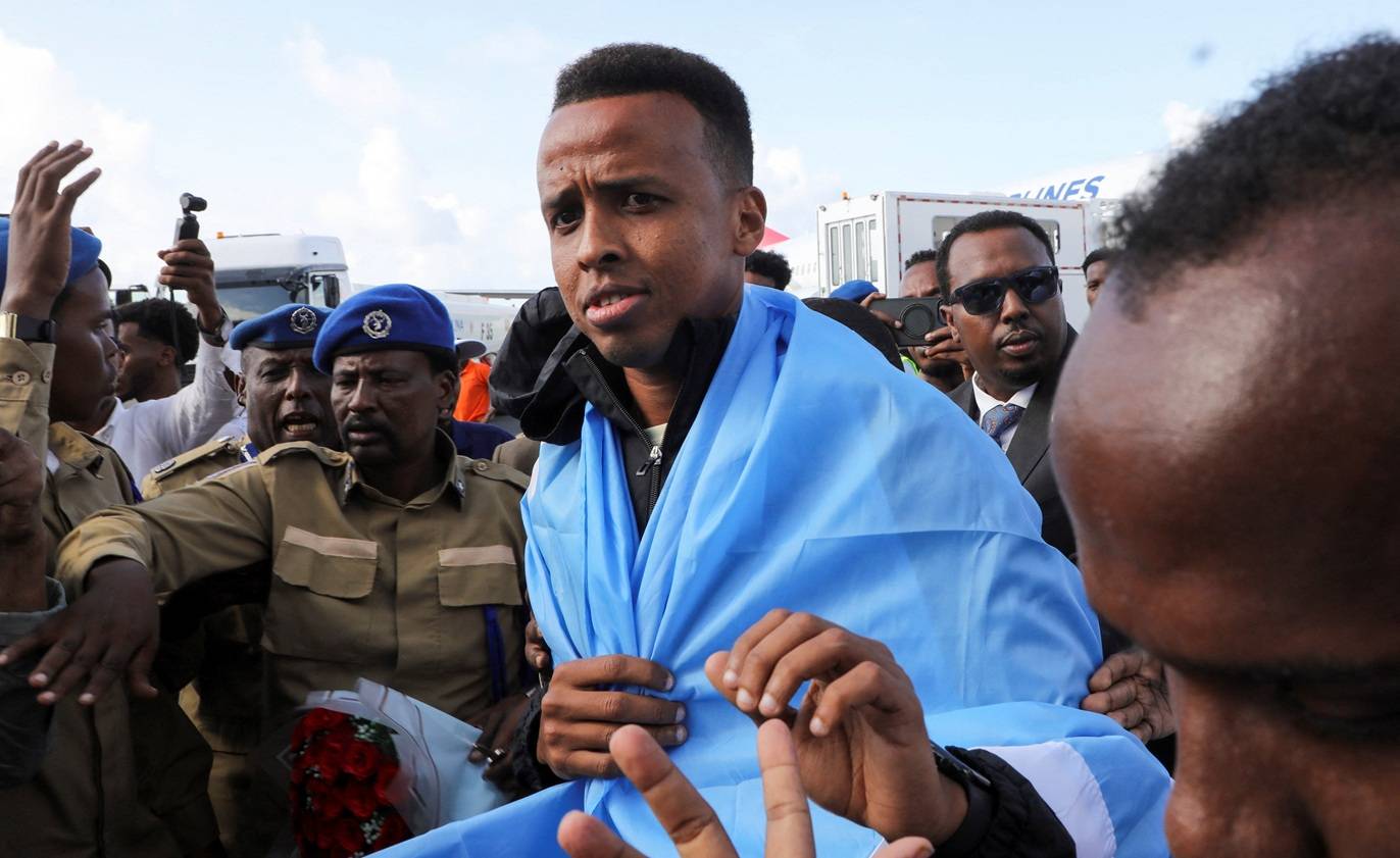 arbitro-somali-que-teve-entrada-negada-nos-eua-diz-que-episodio-foi-“destino”
