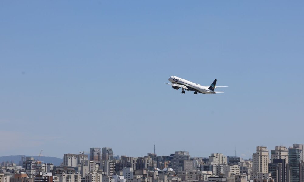 brasil-bate-recorde-de-passageiros-em-voos-domesticos-em-2026