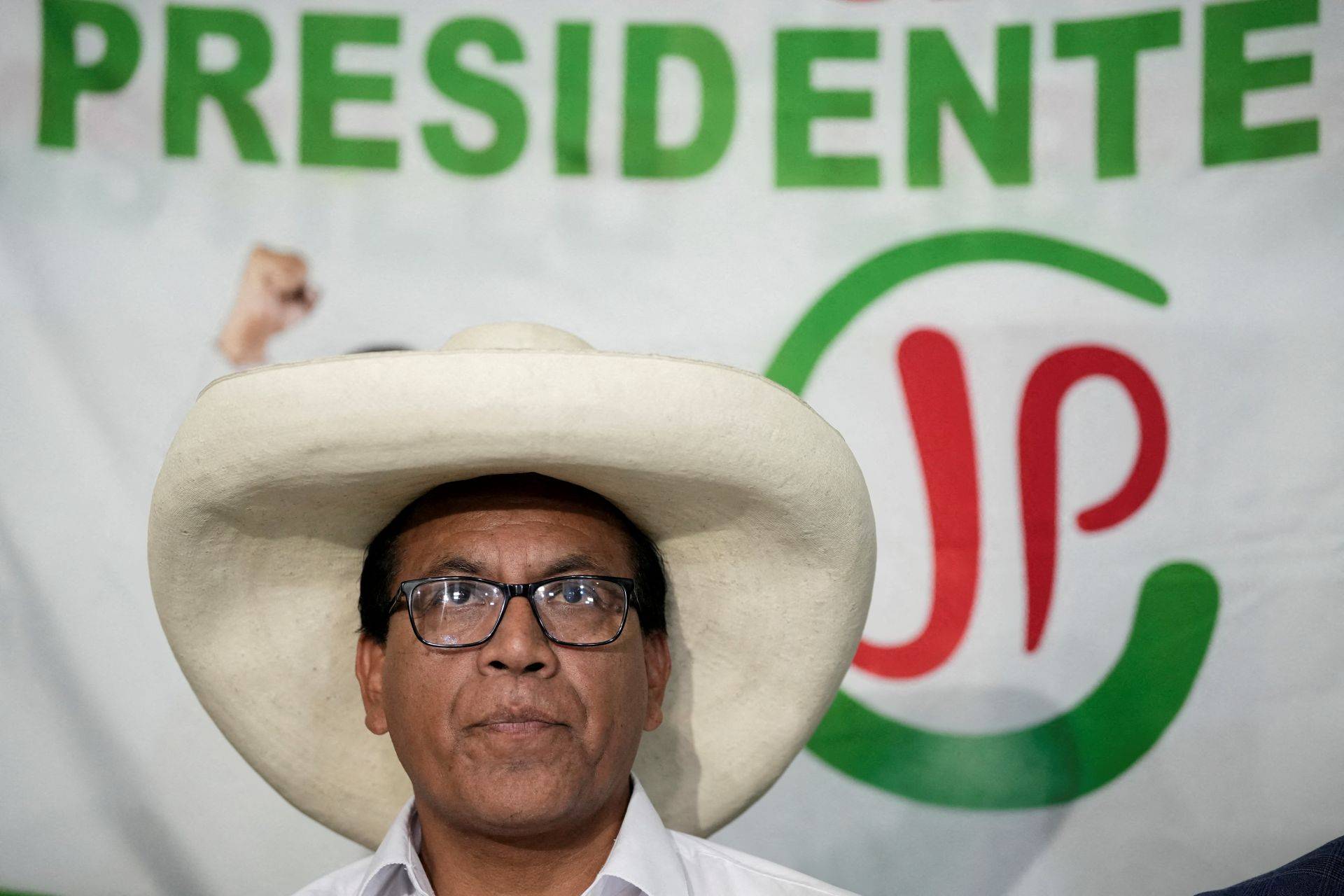peru:-sanchez-diz-que-nao-reconhecera-resultados-do-2o-turno-de-eleicao-presidencial
